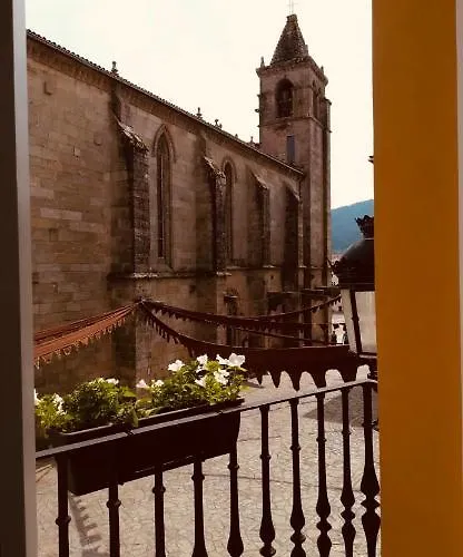 Centro Izqda Daire *